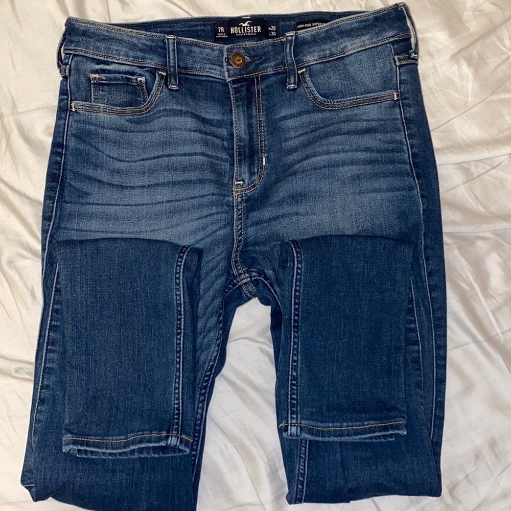 Hollister Jeans ( never wore)